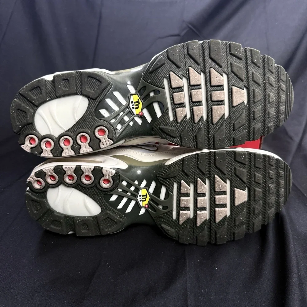Size 10 Nike Air Max Plus Phantom Neutral Olive Green Mens Running Shoes